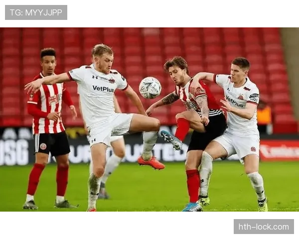 卡斯特涅状态回暖，助球队斩获英超关键胜利