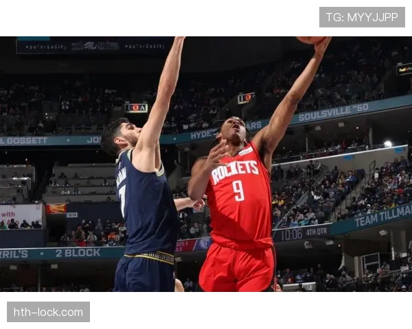 罗伯特·帕里什挡拆中制造威胁效率提升明显助球队攻防转换